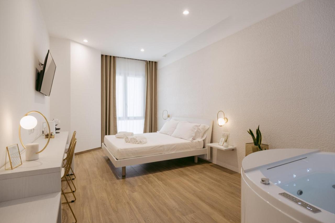 Hotel Porta D'Oro Charming House Alguer Exterior foto
